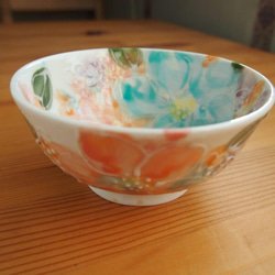 花もよう飯茶碗➀　一点物 2枚目の画像
