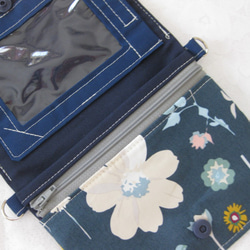 お母様のリクエストが形になりました‼花柄USA生地　療育・障害者手帳ケース付きお財布・通学に便利 2枚目の画像