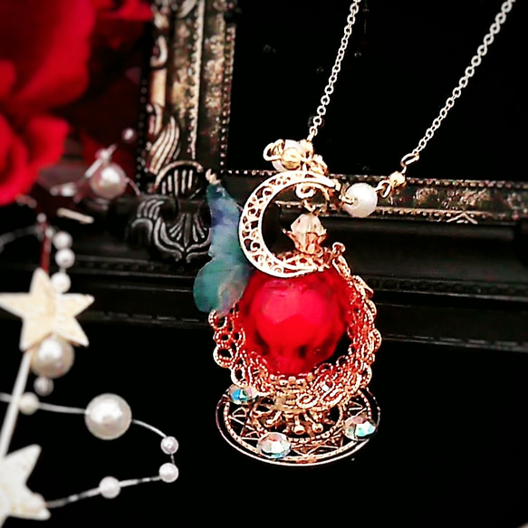 魔法 レッド 護りの結晶ネックレス 上級魔法 ハイウィザード専用 蝶々