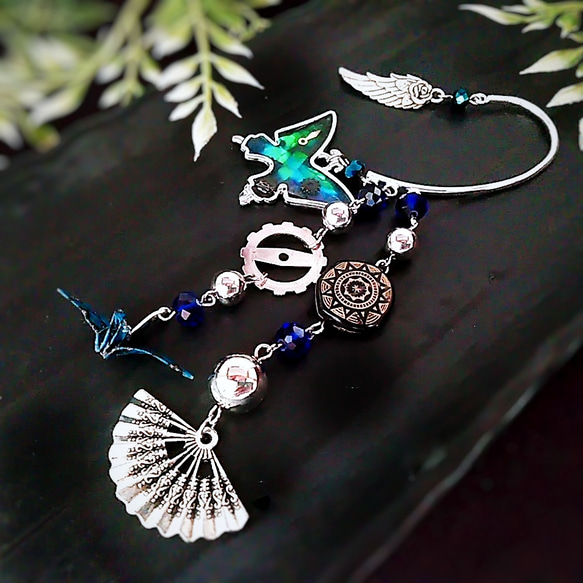 限定再販不可】＊25 和風 ピンクと水色蝶扇子 ロング イヤリング