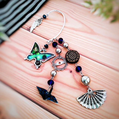 限定再販不可】＊25 和風 ピンクと水色蝶扇子 ロング イヤリング ピアス