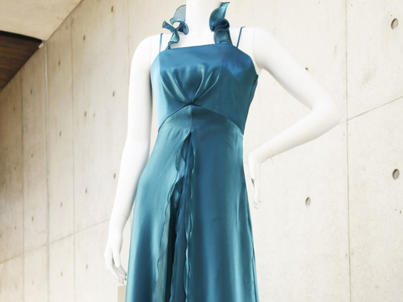 【姫かわいい】実は一番見られている演奏中の横姿が最高に美しいドレス(グリーンブルー) 1-0202-5 1枚目の画像
