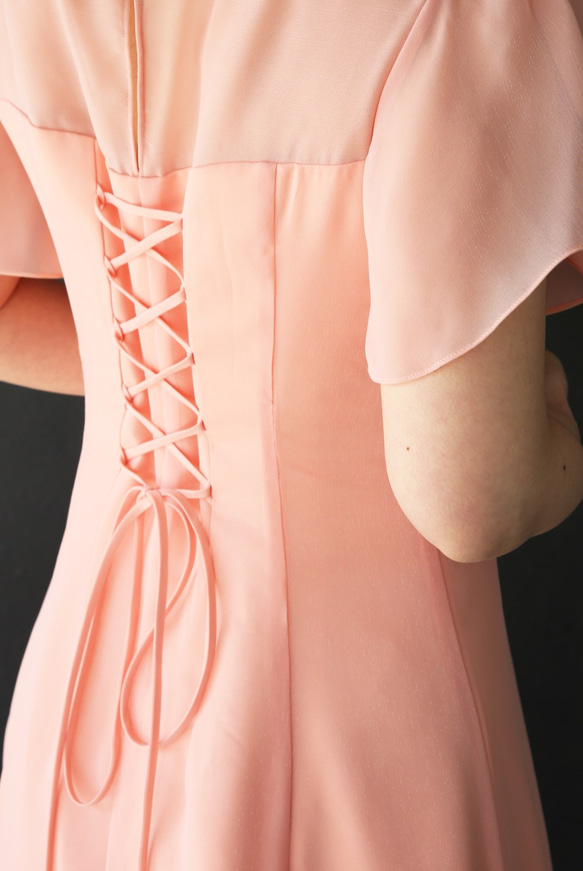 演奏会・発表会に / 控えめエレガントな胸元ヨーク切替の袖付きフレアーロングドレス(ピンク) 1-0285-1 6枚目の画像