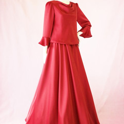 演奏会・発表会に / 高品質 とろみが美しいモードサテンの赤いブラウス＆ロングスカート(お得なセット) 1-0321 3枚目の画像