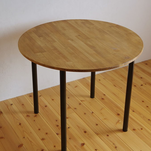 木製丸テーブル 小型（75cm） 木製丸テーブル 小型（75cm）