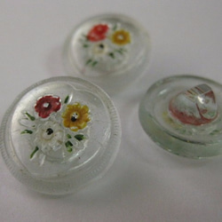 フランスアンティーククリアガラスボタン(小花） 3枚目の画像