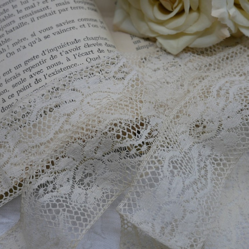 ♡沢山♡　フランスアンティーク　レース　ドレスパーツ　ヴァランシエンヌ　素材 ♡沢山♡ フランスアンティーク レース ドレスパーツ