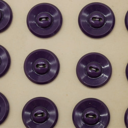 フランスアンティークプラスチックボタン（ラウンドパープルM）  2個セット 3枚目の画像