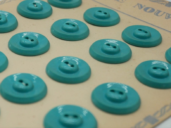 フランスアンティークプラスチックボタン（ラウンドターコイズブルーM） 2個セット 5枚目の画像