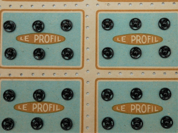 フランスアンティークブラックスナップボタンシート（LE PROFIL） 4枚目の画像