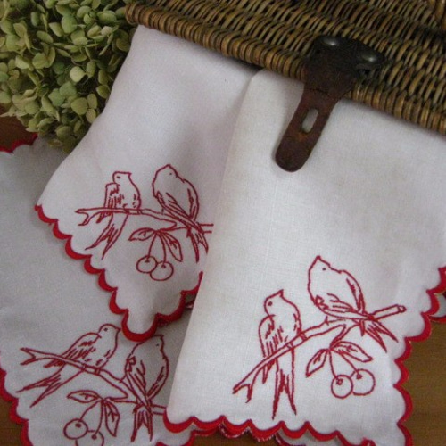 フランスアンティーク刺繍入りハンドメイドテーブルナプキン(M)A 