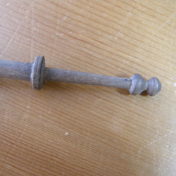 フランスアンティ－クボビンレース用木製糸巻き（H） 3枚目の画像