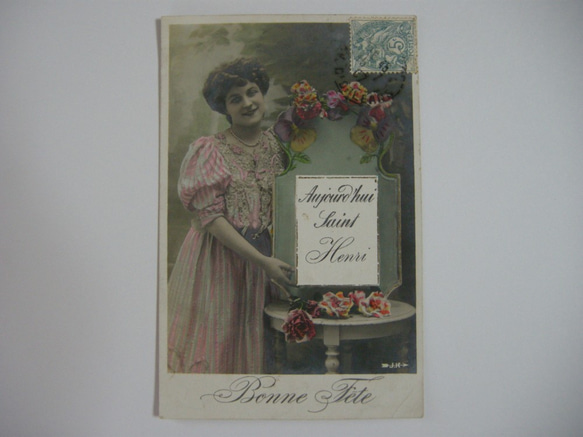 フランスアンティ－クポストカード（ピンクドレスのマダム） 2枚目の画像