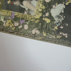 フランスアンティ－クポストカード（フラワーフレームと女性） 5枚目の画像