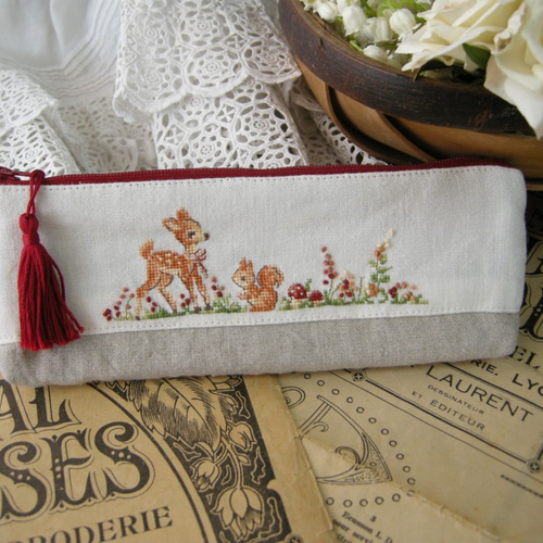 ぴの様オーダー専用ページ】リネン刺繍 マルチクロス メガネケース