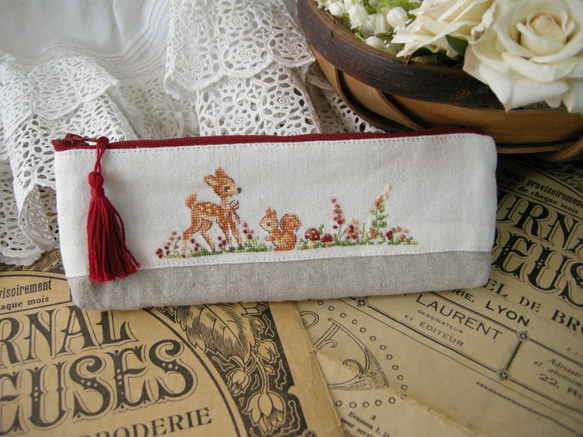 ハンドメイド】Cherirオリジナルハンドメイドバンビとリスの