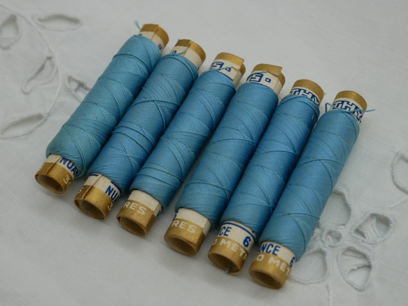 フランスアンティークミニシルク糸巻き6本セットブルーA 3枚目の画像