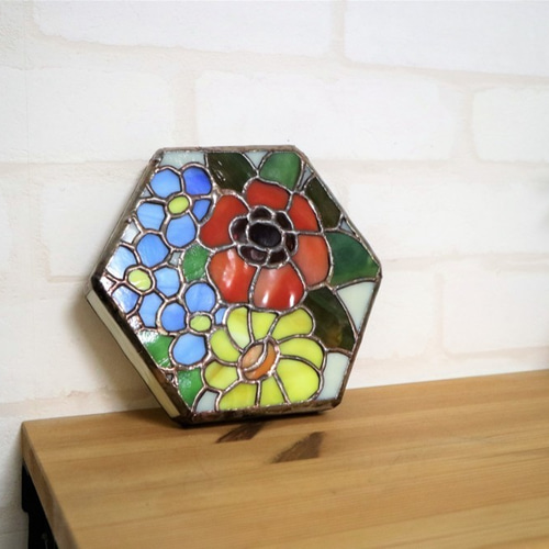 ジョンベーカー*ハンドペイント ステンドグラス調アートガラスパネル*フラワー ティファニー デザイナー JOAN BAKER DESIGNS ジョンベーカー*ハンド