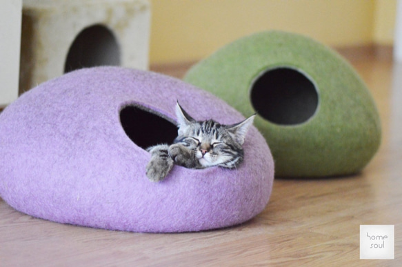 即時交付｜丁香（M號）蒂羅爾羊毛100％毛氈貓床洞貓袋 第2張的照片