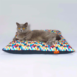 受注製作｜ズレない、使える猫テント ベッド ティピー 小型犬にも （ブラック x ピンクドット） 7枚目の画像