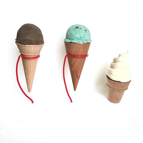 seesee アイスクリームコーン型 木製 花瓶 seesee アイスクリームコーン型 木製 花瓶