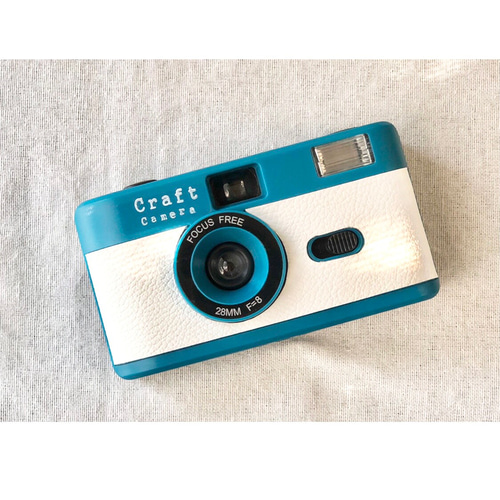 フィルムカメラ・フラッシュ内蔵・フィルム付・ホワイト】安心の