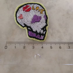 メキシカンスカル LOVE  刺繍ブローチ 4枚目の画像