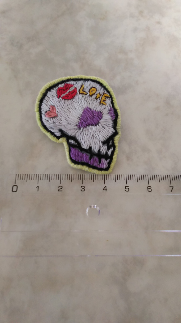 メキシカンスカル LOVE  刺繍ブローチ 4枚目の画像