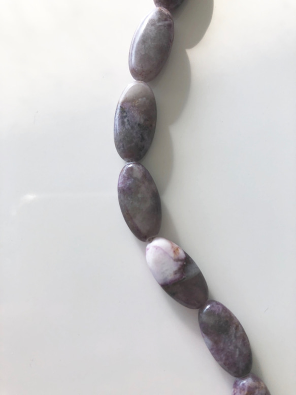 lepidolite beads 1連 2枚目の画像