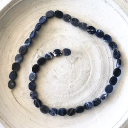 Sodalite oval shape beads 1連 1枚目の画像