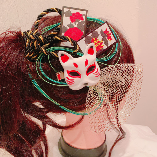 ミニお面☆きつね☆成人式髪飾り☆七五三髪飾り☆結婚式☆和装☆袴ヘア