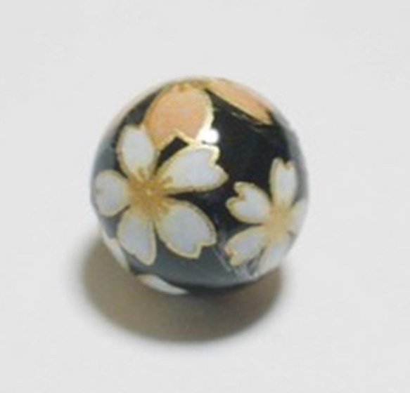 天然石プリントビーズ：オニキス10mm（桜)　2個セット　アクセサリーパーツ 2枚目の画像