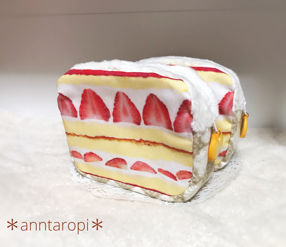 ショートケーキにゃんポーチ ポーチ ＊anntaropi＊ 通販 8199668