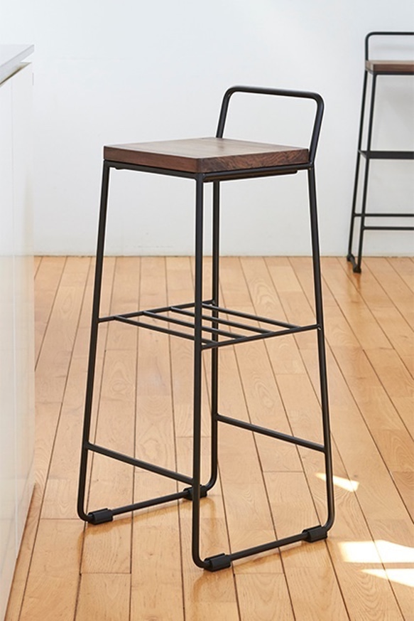 Tekkin Stool 2　ウォールナット仕様 1枚目の画像