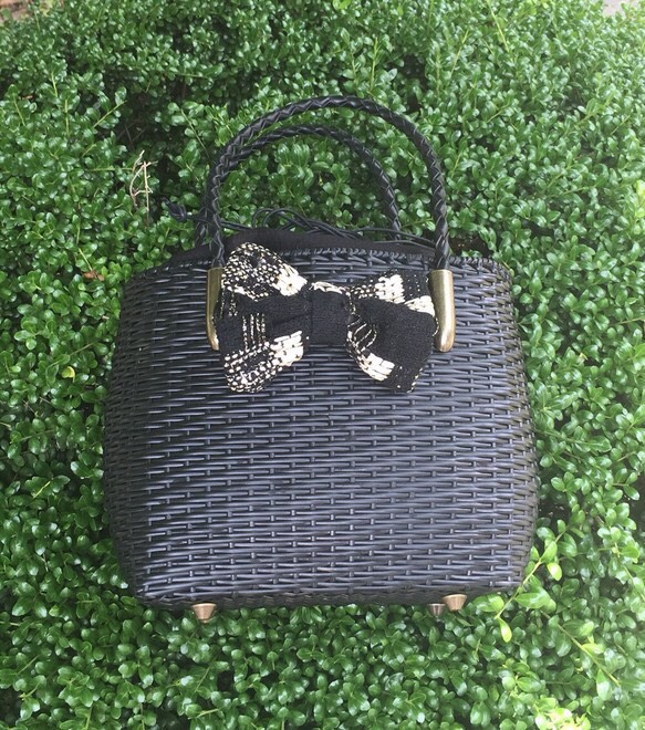籐のカゴかばん リボン付き
