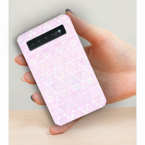 淡粉色奧特加圖案手機電池（智能手機）（充電器）pajour（Pazuru） 第3張的照片