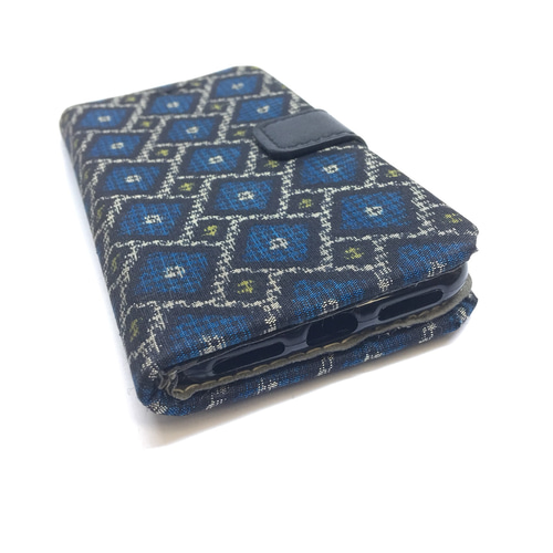 大島紬　SILK OSHIMA 手帳型スマホケース 大島紬 ③ iPhone7 手帳型 ケース おおしまつむぎ 伝統工芸品 pajour