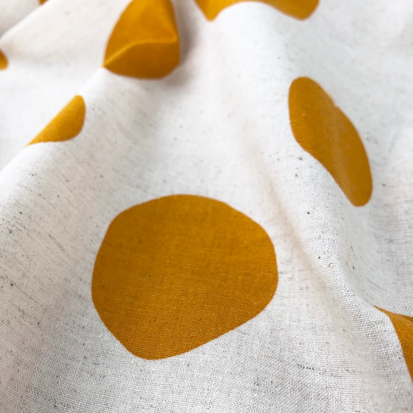 108×50 綿麻シーチング コットンリネン ランダムドットの布 生地  オレンジ 6枚目の画像