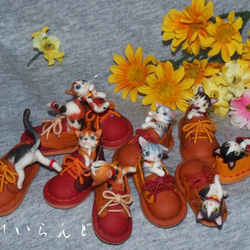 小さな靴と子猫のブローチ6 5枚目の画像