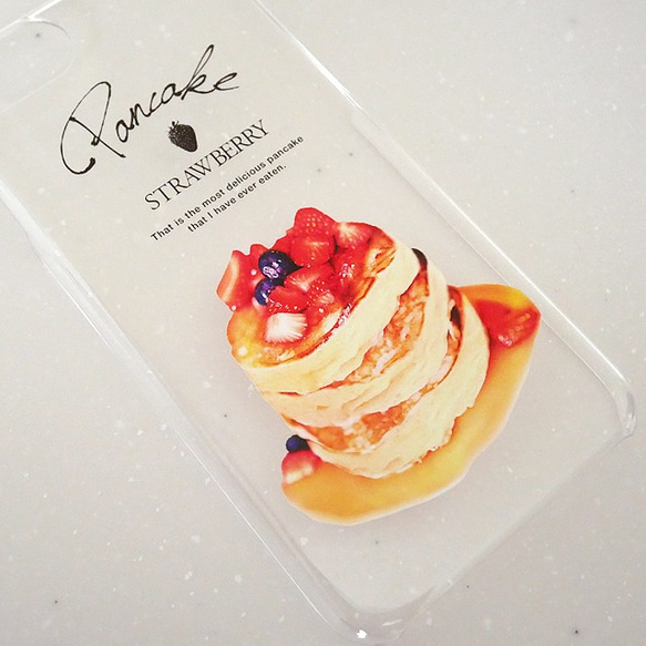 【苺のふわふわパンケーキ ① 】名入れ可 スマホケース いちご iPhone Galaxy Xperia 等 5枚目の画像