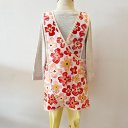 兒童圍裙套裝帶三角假髮斯堪的納維亞花朵紅色 第11張的照片