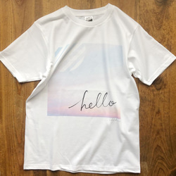 HELLOプリント　ゆるっと　Tシャツ 3枚目の画像