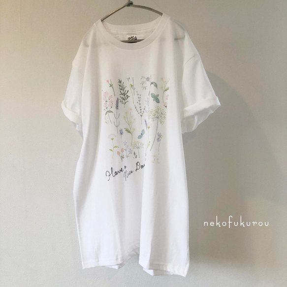 客製化植物印花寬鬆T卹 第4張的照片