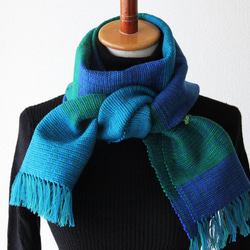 《鮮やかブルーの世界》ウール手織りマフラー　ターコイズグリーン　秋冬カラー/プレゼント 3枚目の画像