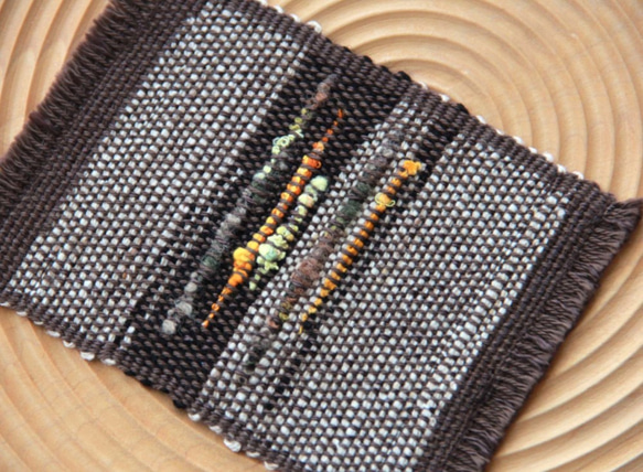 ちょっと個性的な手織りコースター3枚セット ブラウンベージュ/インテリア 3枚目の画像