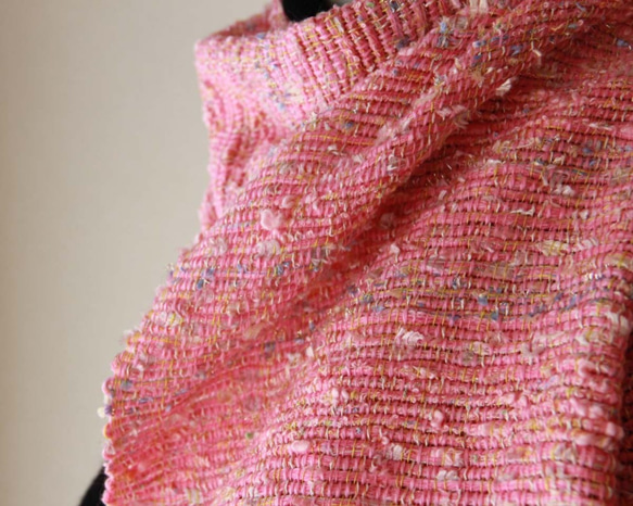 ふんわり優しいウール手織りマフラー　ピンク2　秋冬/プレゼント 5枚目の画像