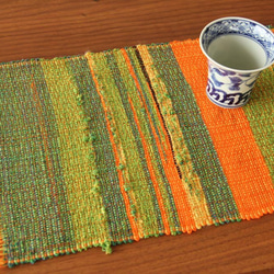 手織りウールちょこっとマット　オレンジ　敷物/飾り/インテリア 2枚目の画像