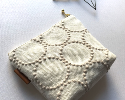 専用♩✨【横長マチ付きポーチ】runrunrun ベージュ✨　ミナペルホネン 専用♩✨【横長マチ付きポーチ】runrunrun ベージュ✨ ミナペルホネン