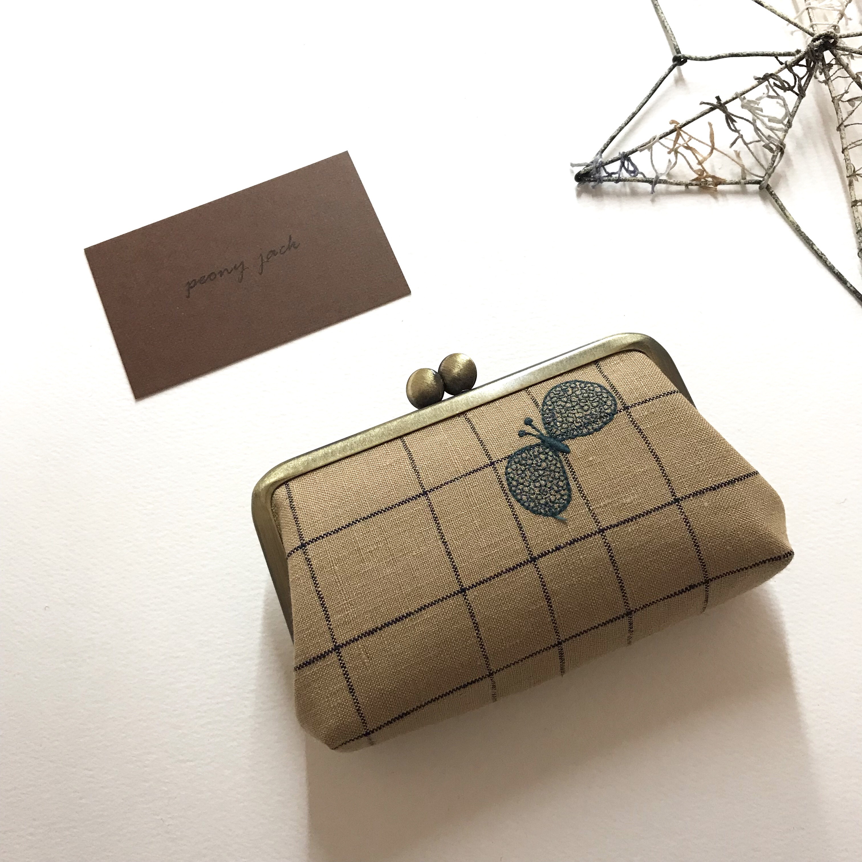 m*こ様 ミナペルホネン/runrunrunランランランブラウン/がま口長財布薄 m*