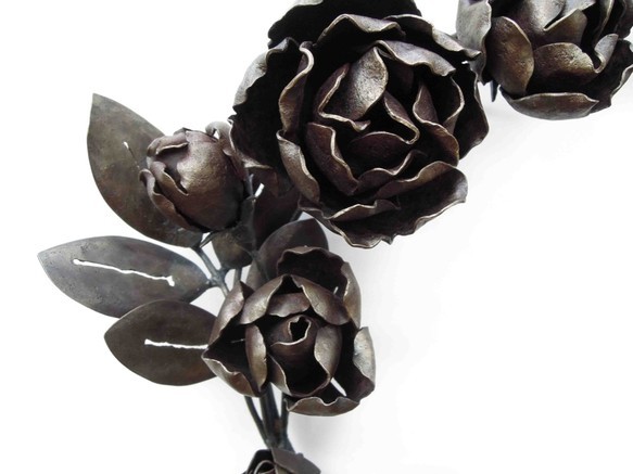 【鉄の植物　カセキの時間シリーズ】OKP-096　薔薇　リース 4枚目の画像